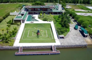 Neymar’s Oceanfront Luxury